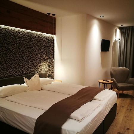 Hotel Cevedale Living Romance Hotel 코골로 외부 사진
