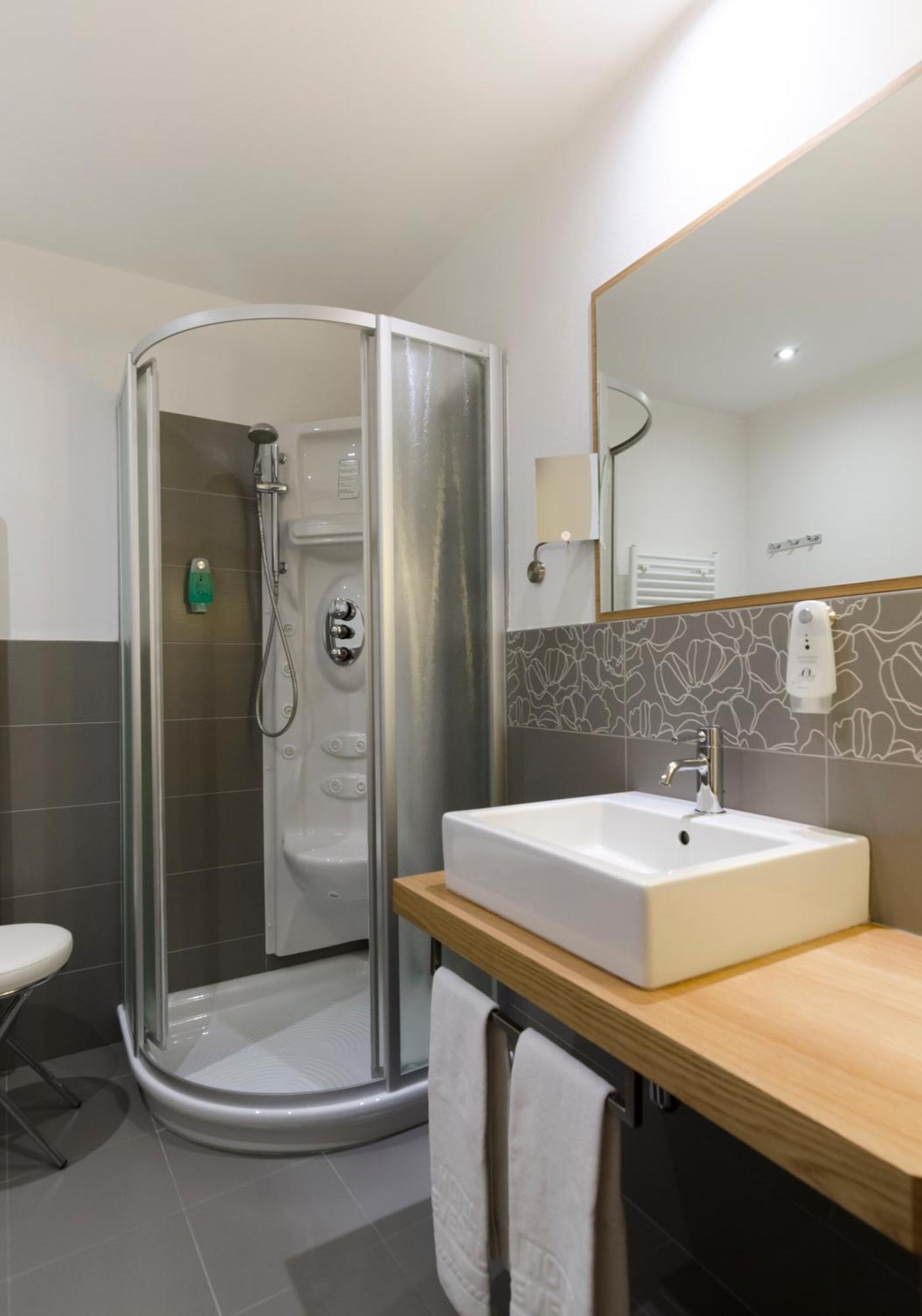 Hotel Cevedale Living Romance Hotel 코골로 외부 사진